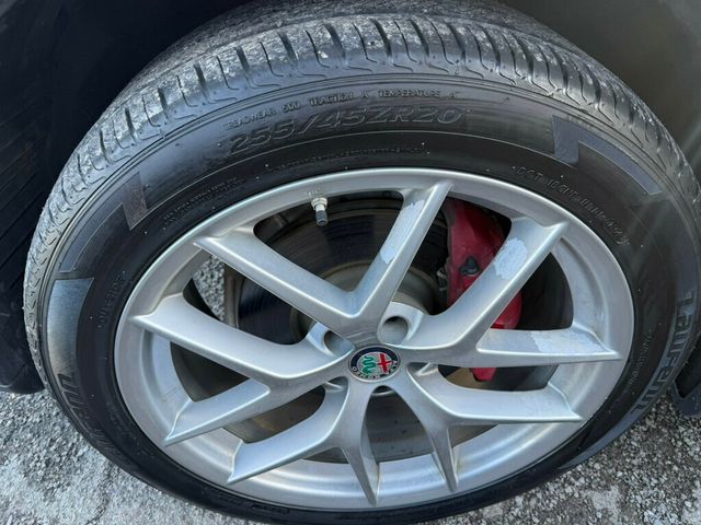 2018 Alfa Romeo Stelvio Ti Sport AWD - 22981401 - 7