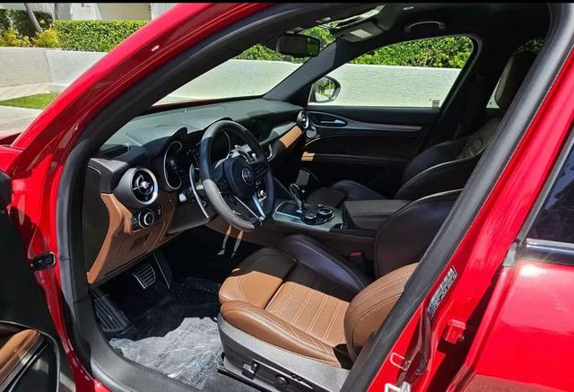 2018 Alfa Romeo Stelvio Ti Sport AWD - 22961173 - 14