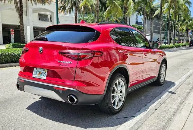 2018 Alfa Romeo Stelvio Ti Sport AWD - 22961173 - 4