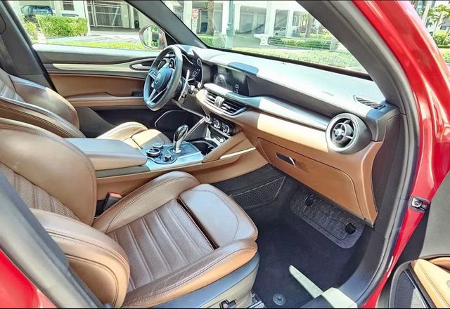 2018 Alfa Romeo Stelvio Ti Sport AWD - 22961173 - 7