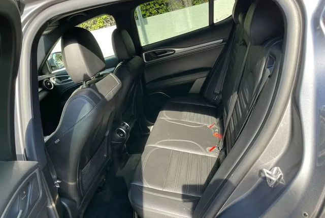 2018 Alfa Romeo Stelvio Ti Sport AWD - 22961175 - 13