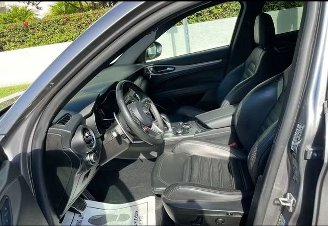 2018 Alfa Romeo Stelvio Ti Sport AWD - 22961175 - 15