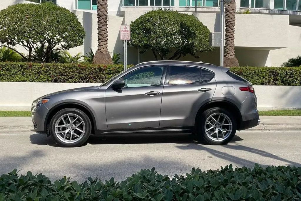 2018 Alfa Romeo Stelvio Ti Sport AWD - 22961175 - 1
