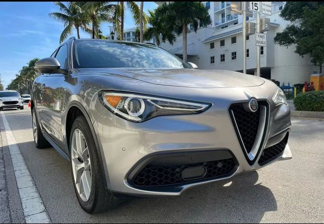 2018 Alfa Romeo Stelvio Ti Sport AWD - 22961175 - 2