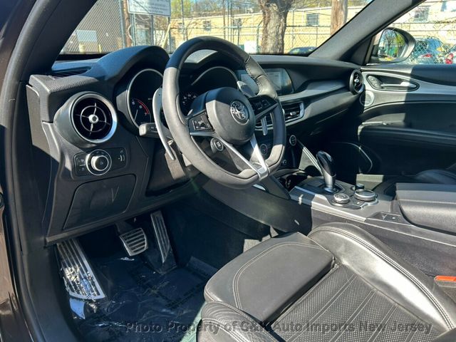 2018 Alfa Romeo Stelvio Ti Sport AWD, Package 22S ,Driver Assistance,Harman Kardon,NAV - 23011921 - 25
