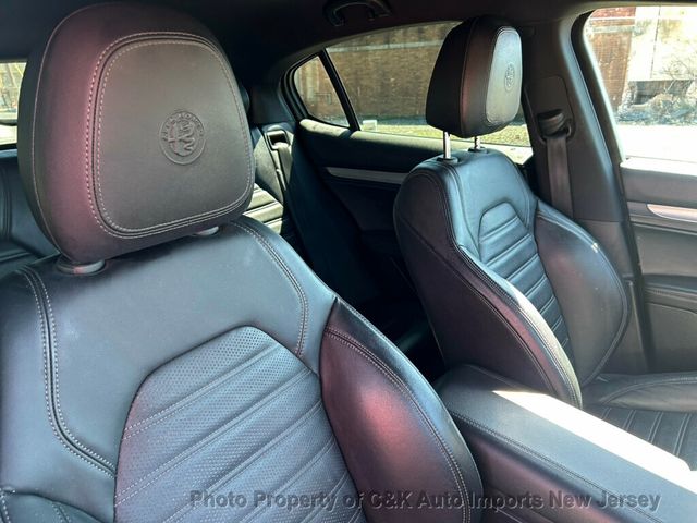 2018 Alfa Romeo Stelvio Ti Sport AWD, Package 22S ,Driver Assistance,Harman Kardon,NAV - 23011921 - 32