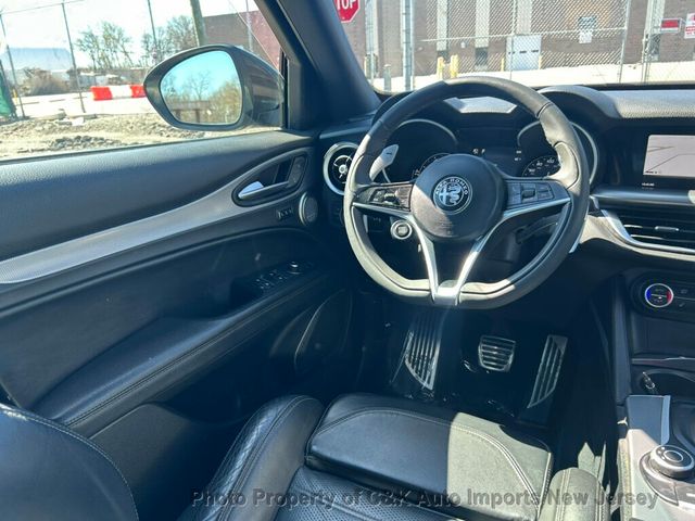 2018 Alfa Romeo Stelvio Ti Sport AWD, Package 22S ,Driver Assistance,Harman Kardon,NAV - 23011921 - 37