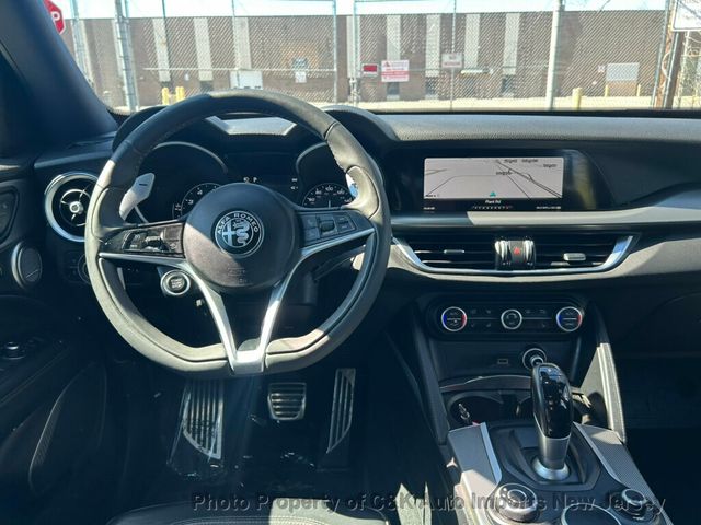 2018 Alfa Romeo Stelvio Ti Sport AWD, Package 22S ,Driver Assistance,Harman Kardon,NAV - 23011921 - 40
