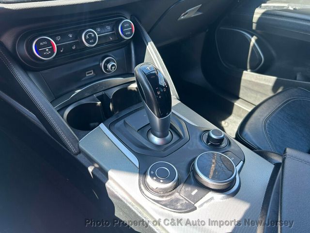 2018 Alfa Romeo Stelvio Ti Sport AWD, Package 22S ,Driver Assistance,Harman Kardon,NAV - 23011921 - 47