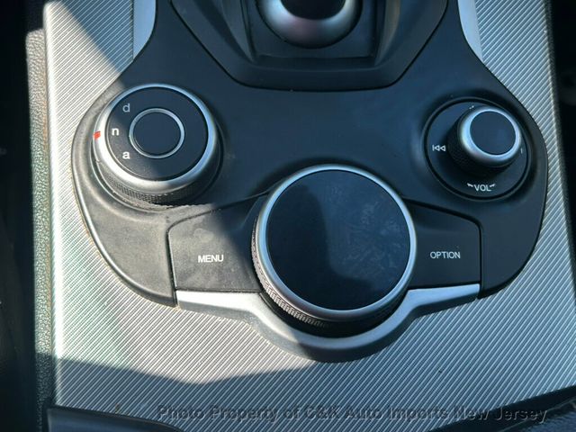 2018 Alfa Romeo Stelvio Ti Sport AWD, Package 22S ,Driver Assistance,Harman Kardon,NAV - 23011921 - 52