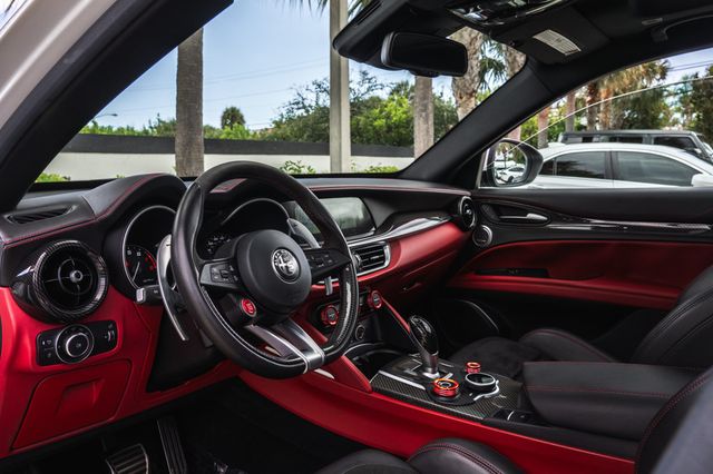 2018 Alfa Romeo Stelvio Quadrifoglio AWD - 23073269 - 14