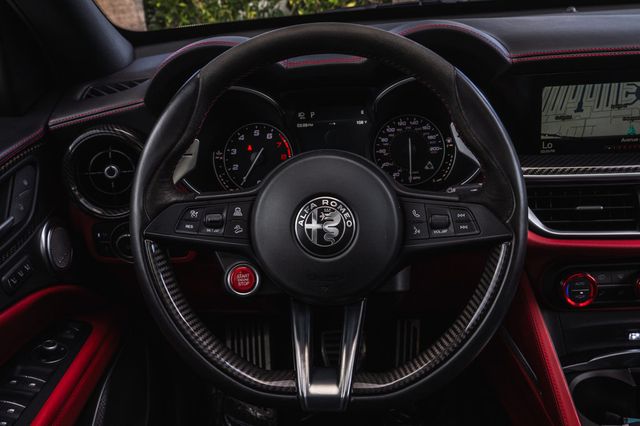 2018 Alfa Romeo Stelvio Quadrifoglio AWD - 23073269 - 15