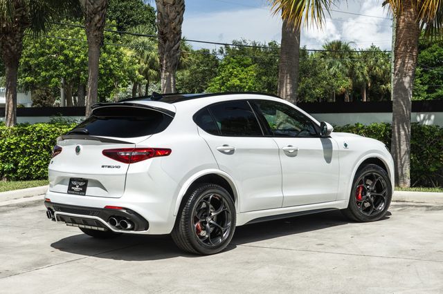 2018 Alfa Romeo Stelvio Quadrifoglio AWD - 23073269 - 7