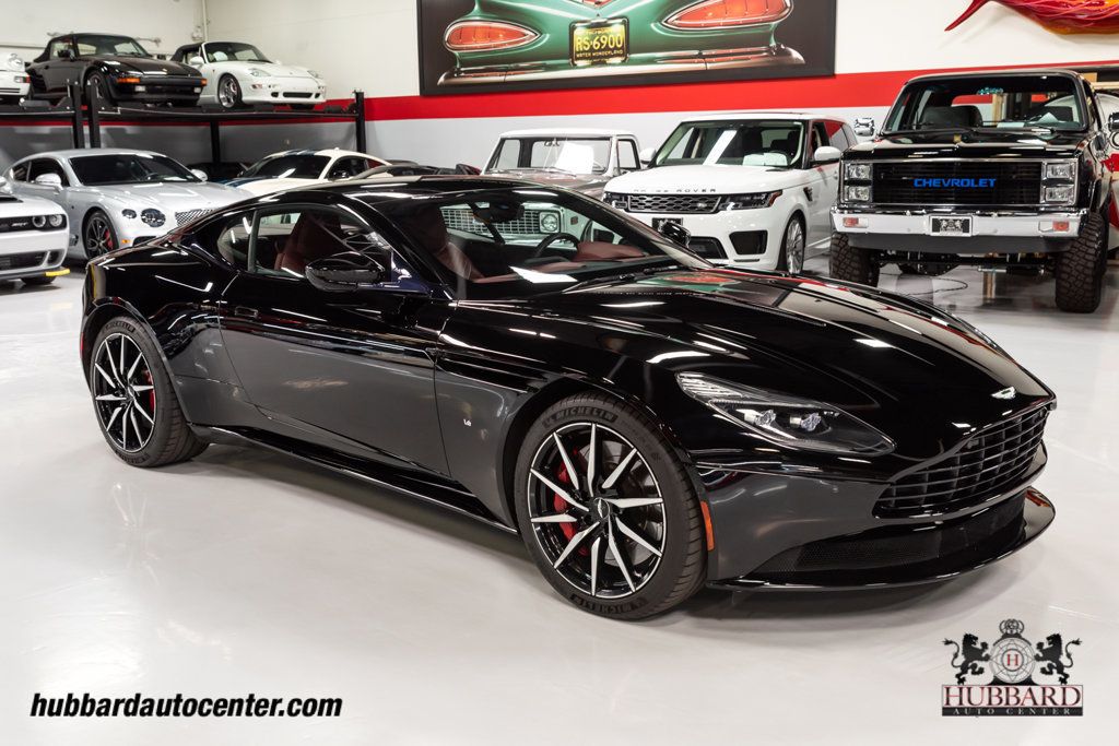 2018 Aston Martin DB11 V12 Coupe - 22459942 - 9