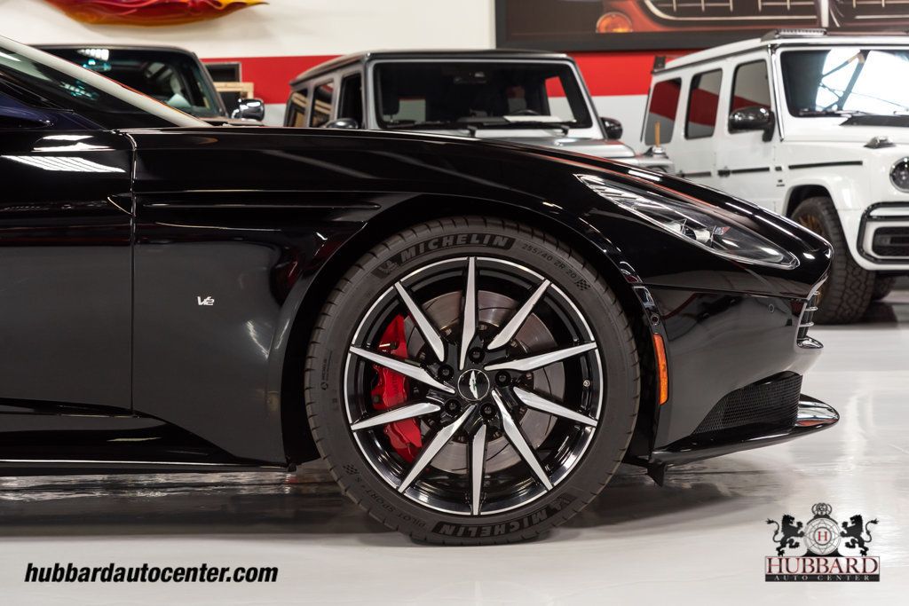 2018 Aston Martin DB11 V12 Coupe - 22459942 - 18