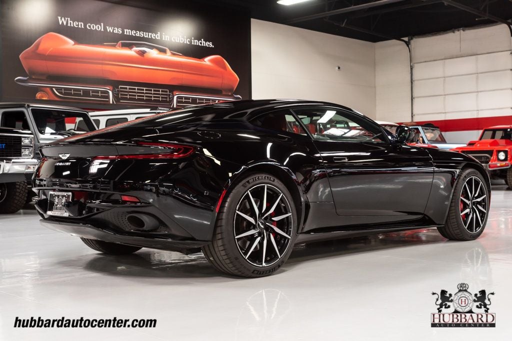 2018 Aston Martin DB11 V12 Coupe - 22459942 - 32