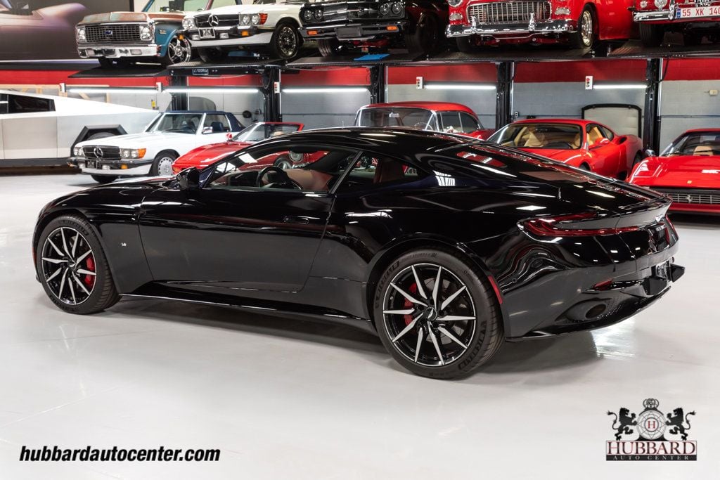 2018 Aston Martin DB11 V12 Coupe - 22459942 - 5