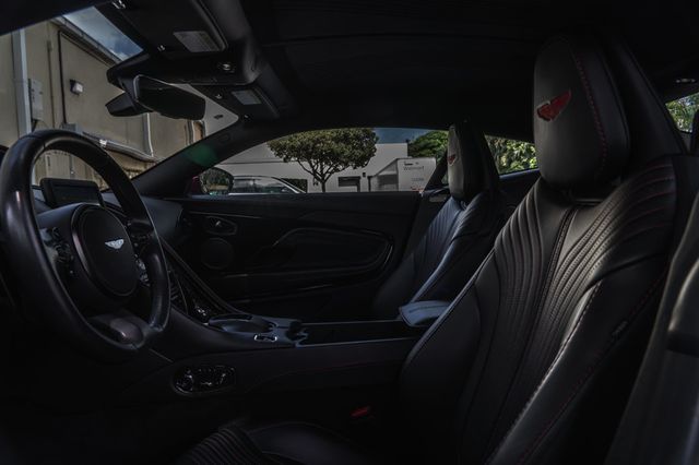 2018 Aston Martin DB11 V8 Coupe - 23099705 - 13