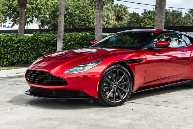 2018 Aston Martin DB11 V8 Coupe - 23099705 - 1