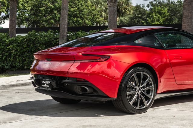 2018 Aston Martin DB11 V8 Coupe - 23099705 - 6