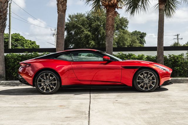 2018 Aston Martin DB11 V8 Coupe - 23099705 - 8