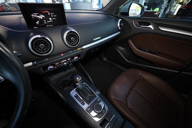 2018 AUDI A3 Sedan 2.0 TFSI Premium FWD - 23071698 - 17