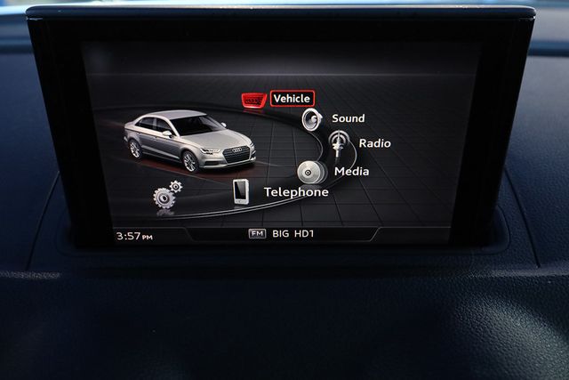 2018 AUDI A3 Sedan 2.0 TFSI Premium FWD - 23071698 - 18