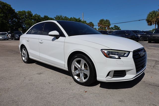 2018 AUDI A3 Sedan 2.0 TFSI Premium FWD - 23071698 - 4
