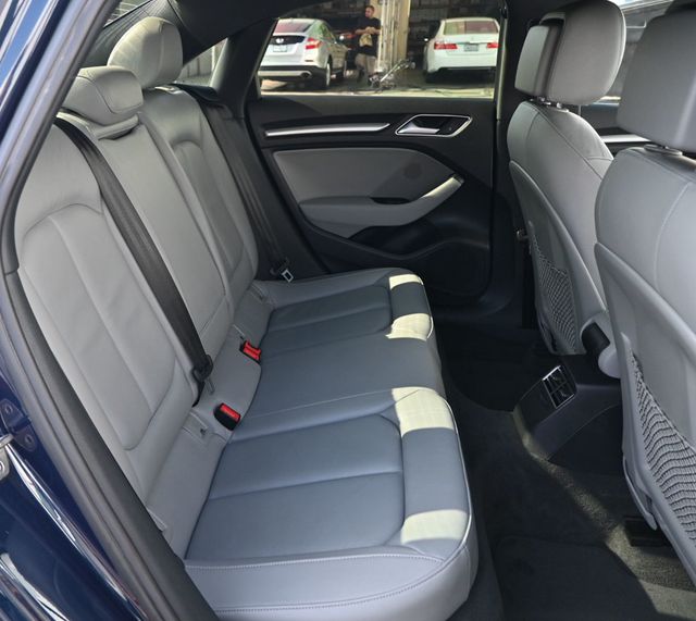 2018 Audi A3 Sedan 2.0 TFSI Premium FWD - 22941118 - 12