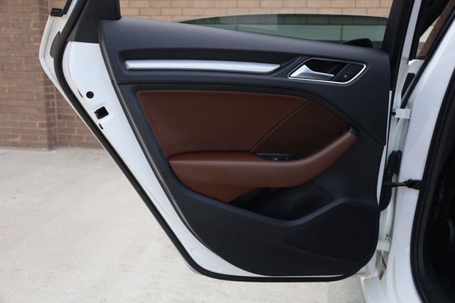 2018 Audi A3 Sedan Premium - 23059164 - 17