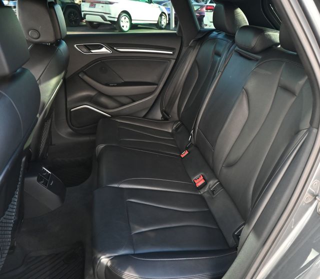 2018 Audi A3 Sportback e-tron Premium Plus - 22973311 - 13