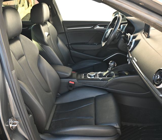 2018 Audi A3 Sportback e-tron Premium Plus - 22973311 - 14