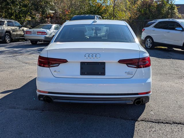 2018 Audi A4 Premium's photo