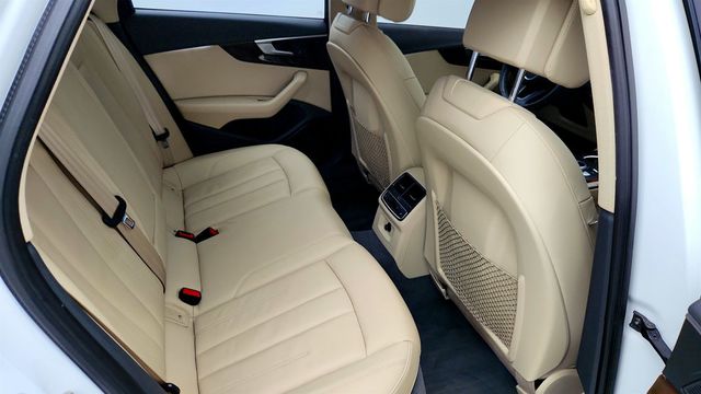 2018 Audi A4 2.0 TFSI Premium Plus S Tronic quattro AWD w/ Nav & Telematics - 22999479 - 23