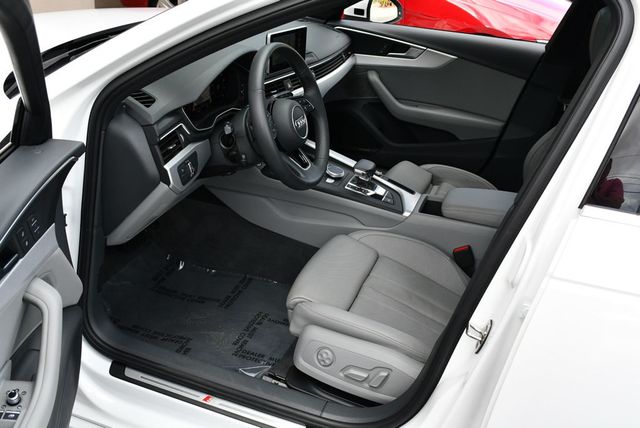 2018 Audi A4 2.0 TFSI ultra Premium Plus S Tronic FWD Sedan W/Navigation Pkg. - 23010382 - 44