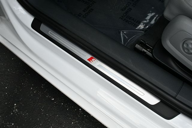 2018 Audi A4 2.0 TFSI ultra Premium Plus S Tronic FWD Sedan W/Navigation Pkg. - 23010382 - 60