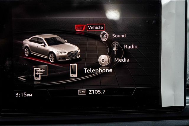 2018 Audi A4 2.0 TFSI ultra Premium S Tronic FWD - 22947497 - 22