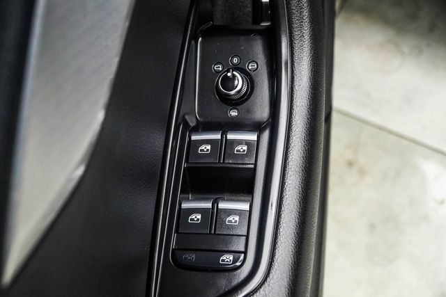 2018 Audi A4 2.0 TFSI ultra Premium S Tronic FWD - 22947497 - 30