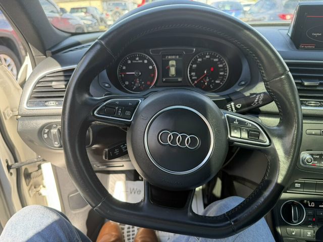 2018 Audi Q3 2.0 TFSI Premium Plus quattro AWD - 23097937 - 25