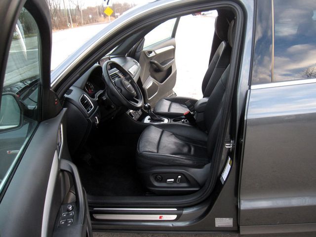 2018 Audi Q3 2.0 TFSI Premium Plus quattro AWD - 22975624 - 17