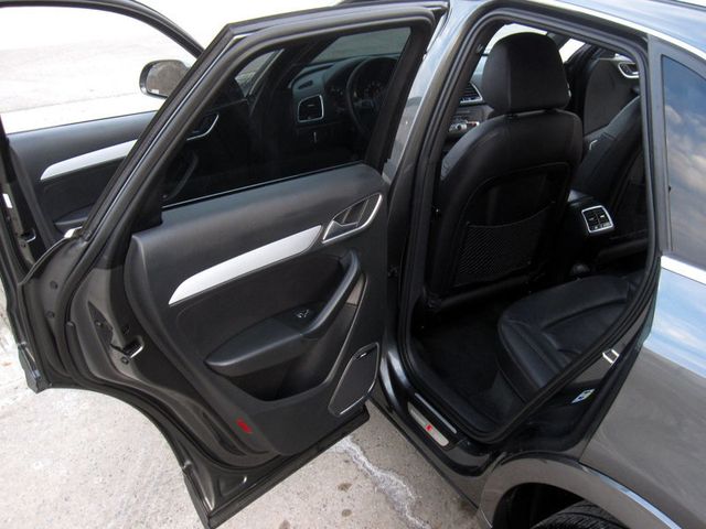 2018 Audi Q3 2.0 TFSI Premium Plus quattro AWD - 22975624 - 27