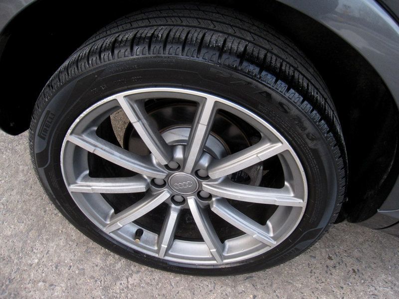 2018 Audi Q3 2.0 TFSI Premium Plus quattro AWD - 22975624 - 33