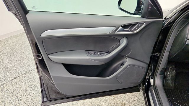 2018 Audi Q3 2.0 TFSI Premium Plus quattro AWD w/ MMI Navigation Plus Package - 22960339 - 10