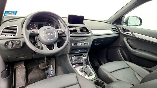 2018 Audi Q3 2.0 TFSI Premium Plus quattro AWD w/ MMI Navigation Plus Package - 22960339 - 12