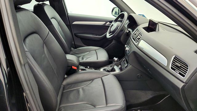 2018 Audi Q3 2.0 TFSI Premium Plus quattro AWD w/ MMI Navigation Plus Package - 22960339 - 25