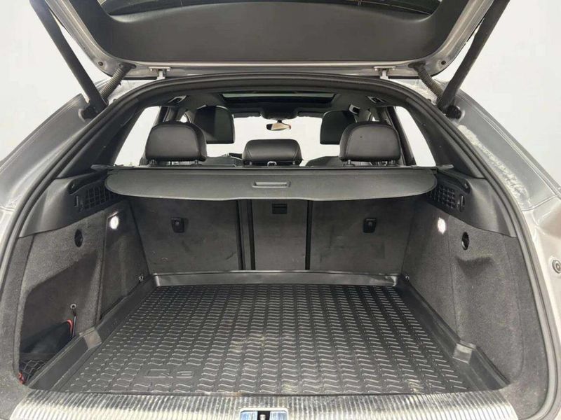 2018 Audi Q3 2.0 TFSI Sport Premium Plus quattro AWD - 22976964 - 16