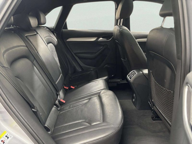 2018 Audi Q3 2.0 TFSI Sport Premium Plus quattro AWD - 22976964 - 19