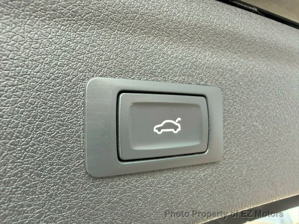 2018 Audi Q3 ONE OWNER! 63707 KMS! CERTIFIED! - 23002233 - 23