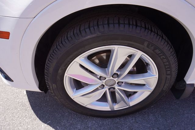 2018 Audi Q3 PREMIUM PLUS QUATTRO, PREMIUM WHEELS, LEATHER SEATS, MOON ROOF - 23011040 - 12