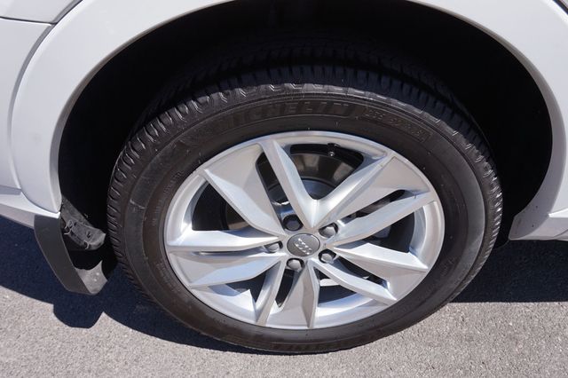 2018 Audi Q3 PREMIUM PLUS QUATTRO, PREMIUM WHEELS, LEATHER SEATS, MOON ROOF - 23011040 - 14